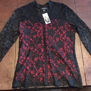 Karen Kane Women’s lace blouse